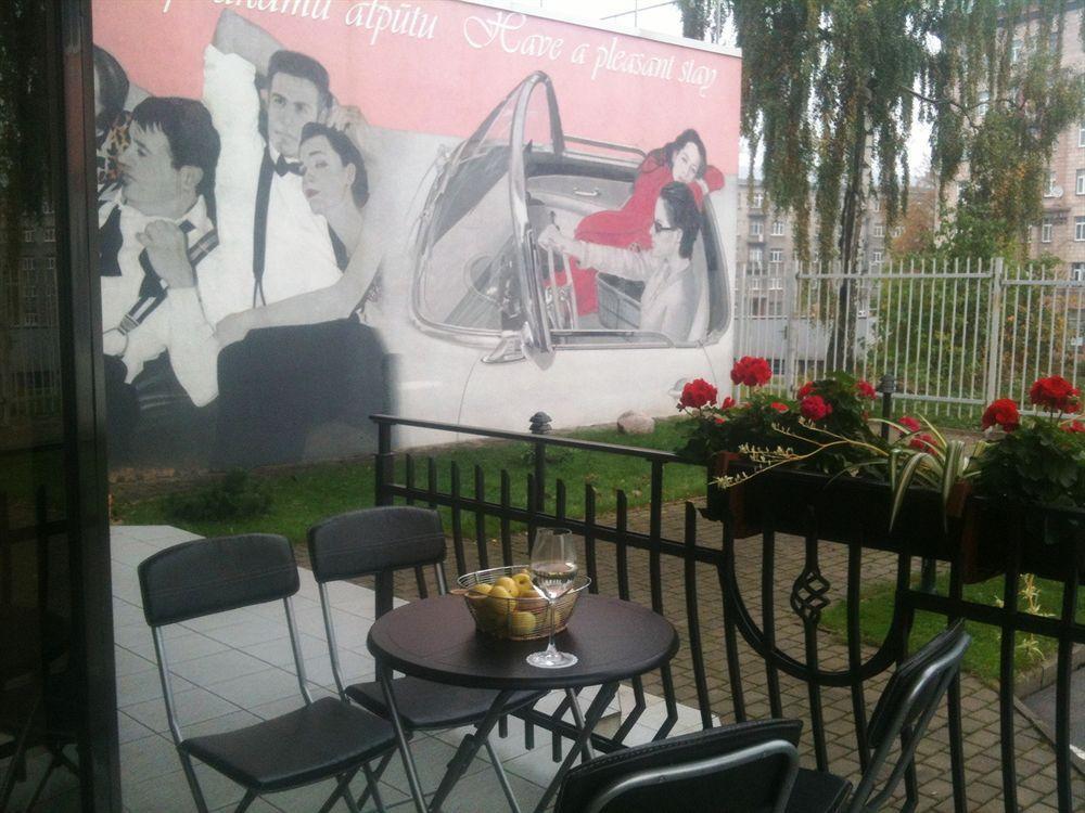 Hotel Kert Free Parking Рига Екстер'єр фото