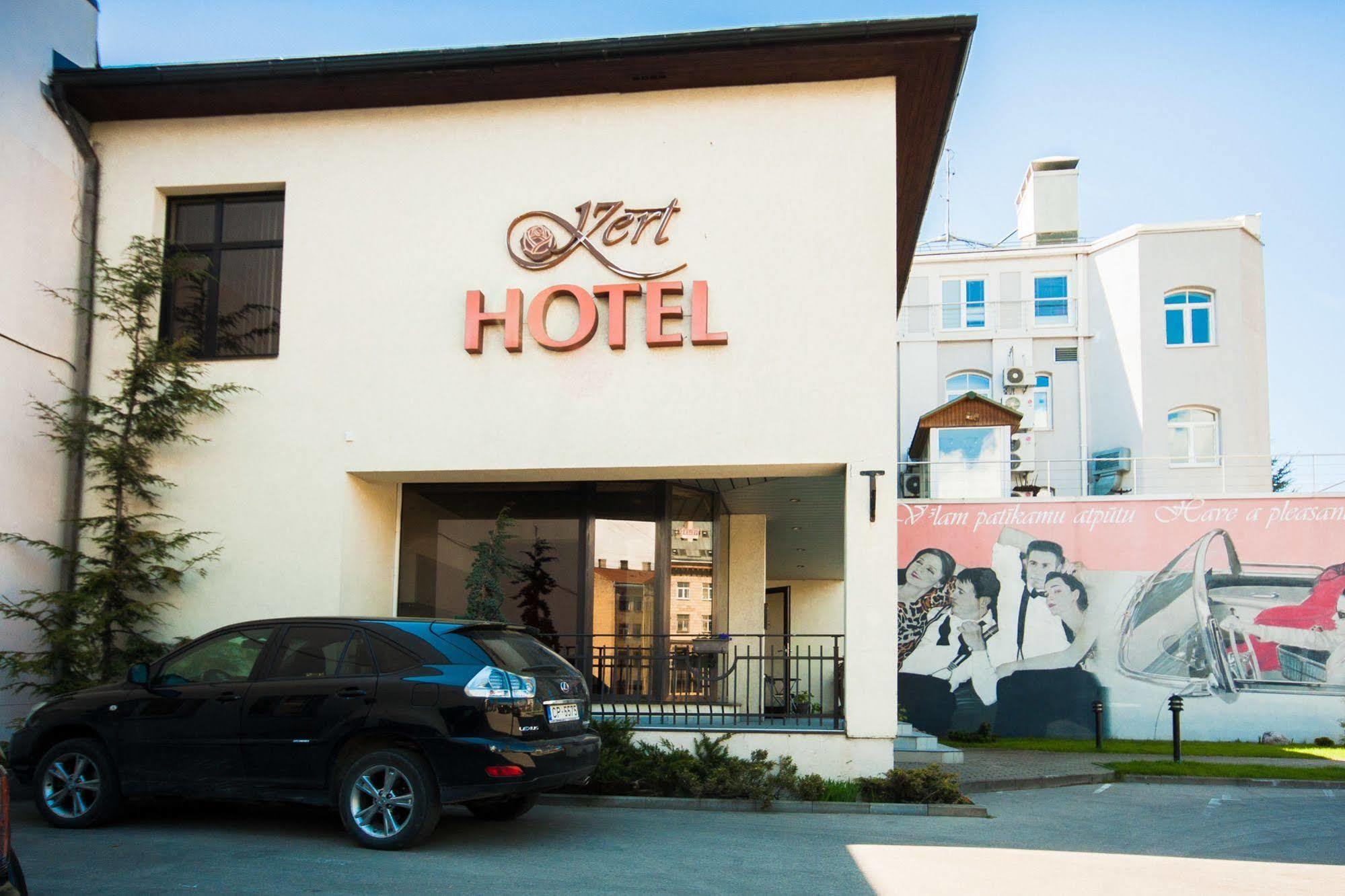 Hotel Kert Free Parking Рига Екстер'єр фото